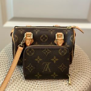 Authentic LOUIS VUITTON 
Nano Speedy / Mini HL & LV  Zippy Coin Purse🤎